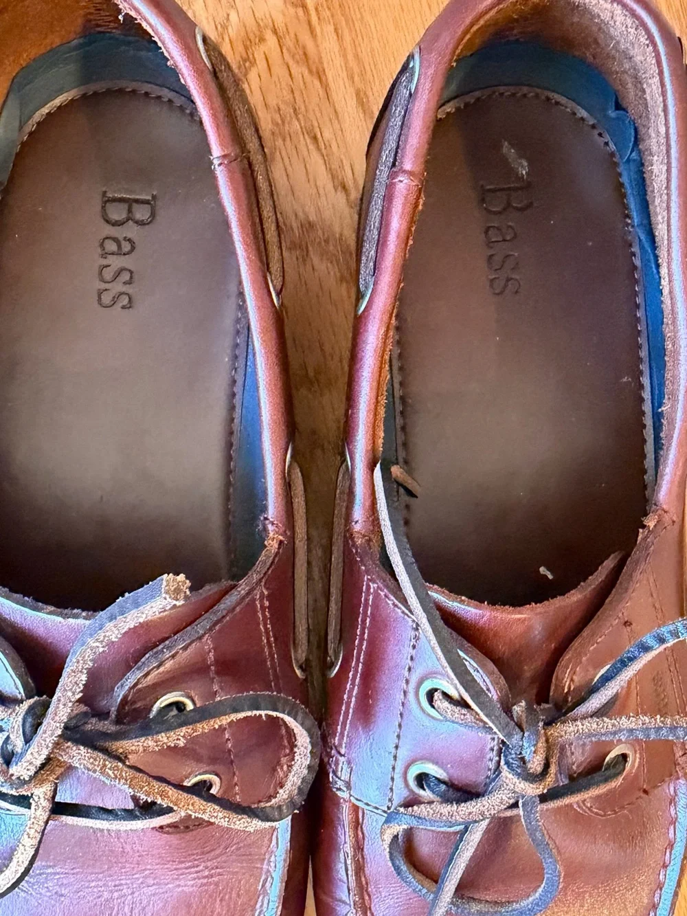 G.H. Bass & Co. Men’s Burgundy Leather Boat Shoes